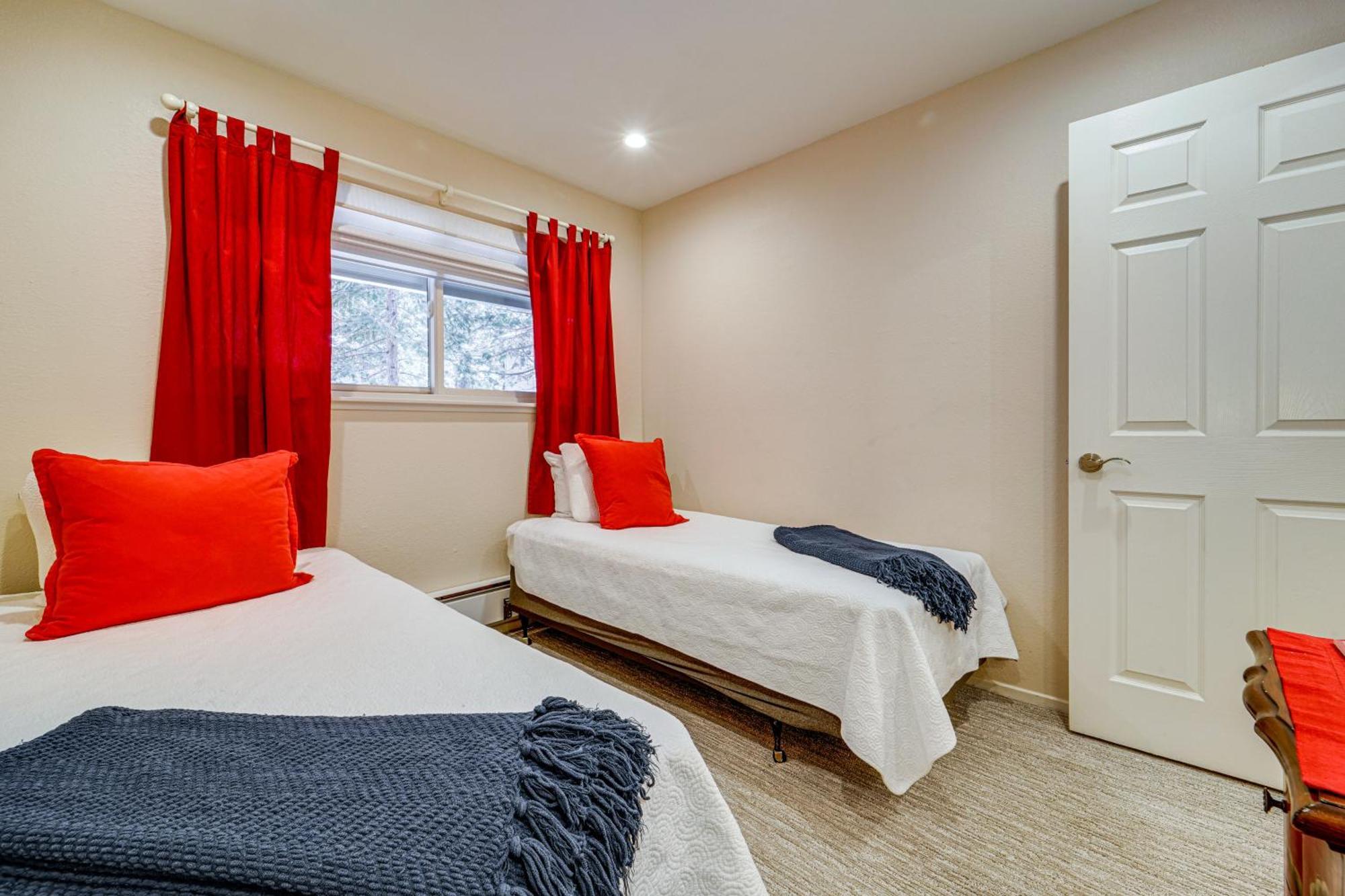 Tahoe Condo About 1 Mi To Diamond Peak Ski Resort! Incline Village Eksteriør billede